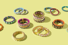 Load image into Gallery viewer, Enamel Stretch Bracelet - Earth Tone Colors - Asst Styles: Gold w/ Pink Pearls - Maeve